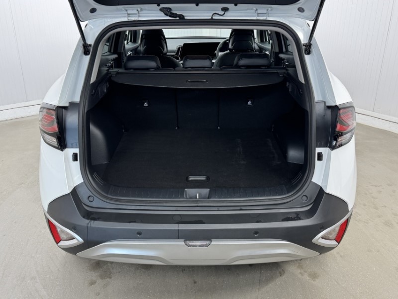 2025 (25) KIA SPORTAGE 1.6T GDi 207 HEV 3 5dr Auto 5017023