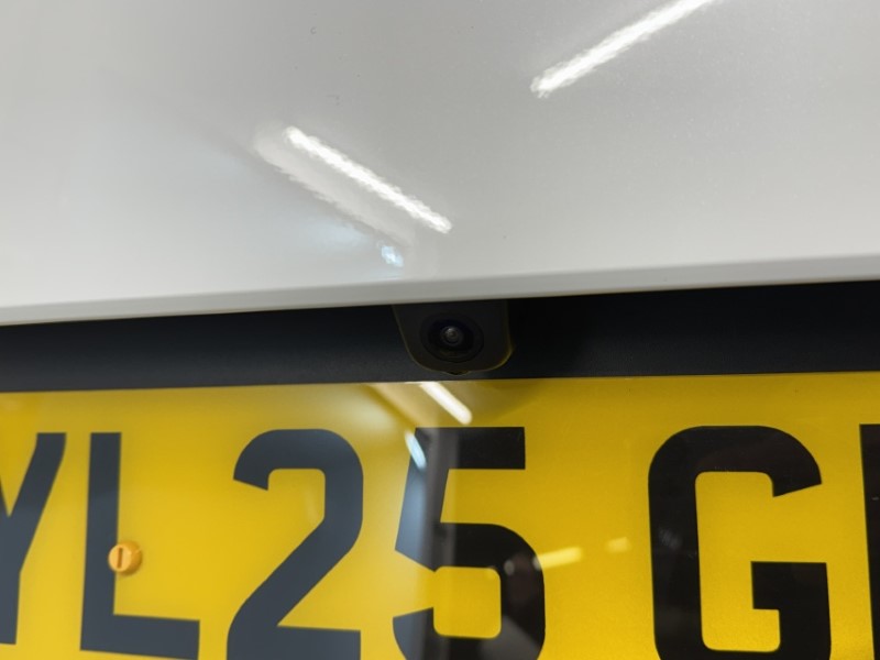 2025 (25) KIA SPORTAGE 1.6T GDi 207 HEV 3 5dr Auto 5017046