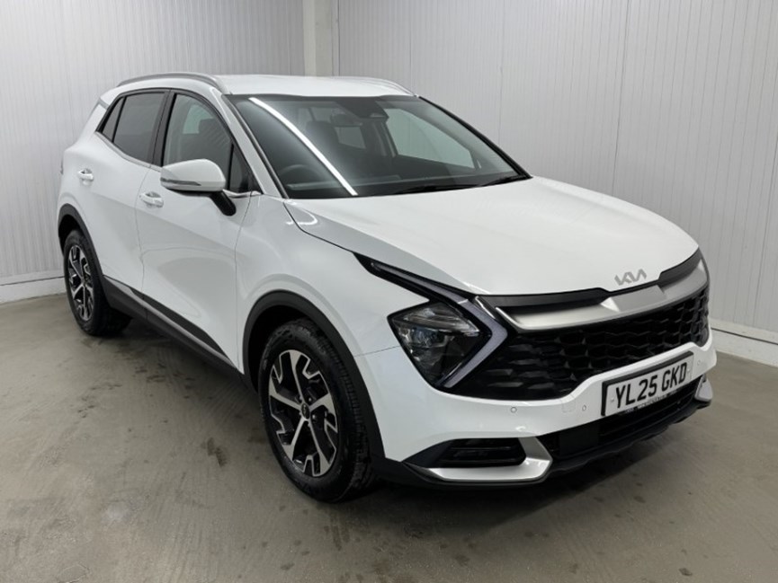 2025 (25) KIA SPORTAGE 1.6T GDi 207 HEV 3 5dr Auto