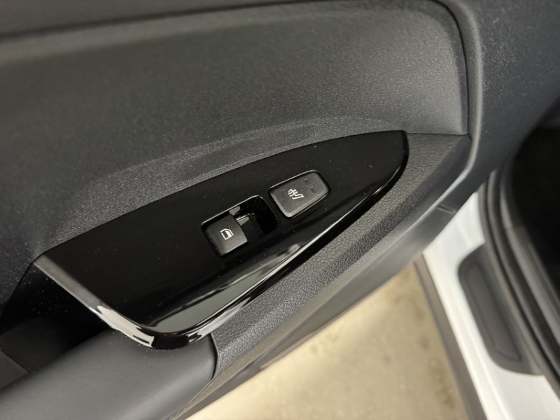 2025 (25) KIA SPORTAGE 1.6T GDi 207 HEV 3 5dr Auto 5017025