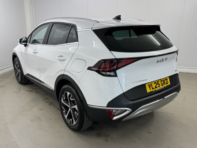 2025 (25) KIA SPORTAGE 1.6T GDi 207 HEV 3 5dr Auto 5017020
