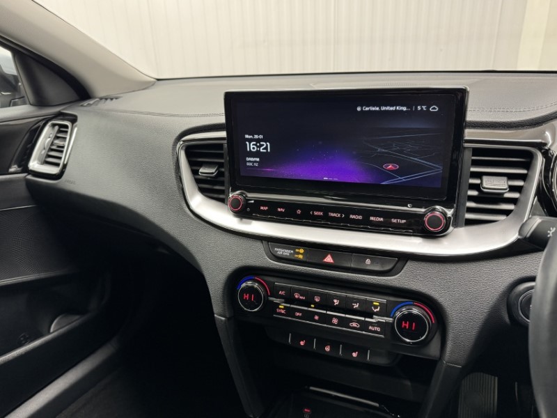 2023 (23) KIA XCEED 1.5T GDi ISG 3 5dr 4990493