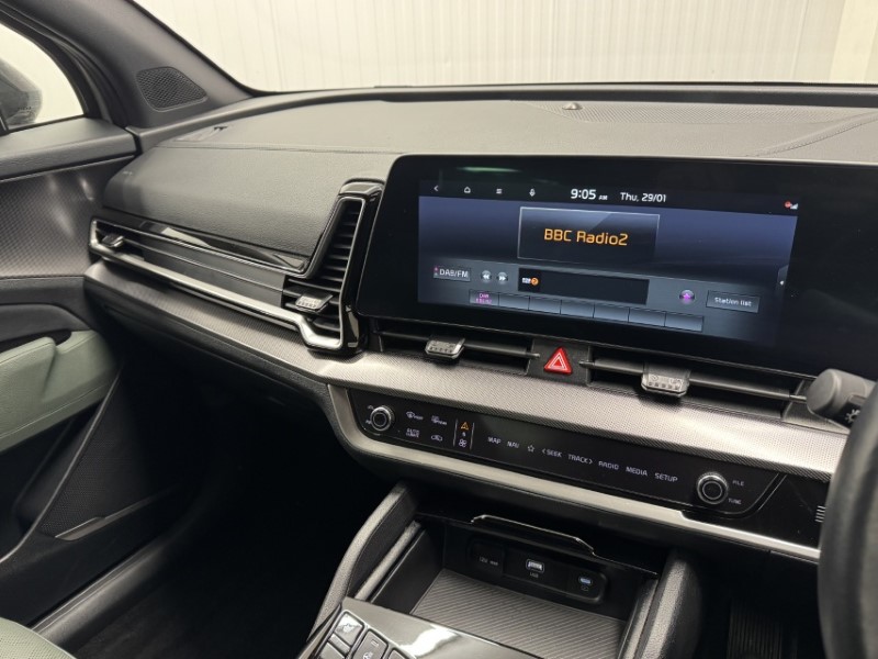 2024 (74) KIA SPORTAGE 1.6T GDi HEV Shadow 5dr Auto 4999476