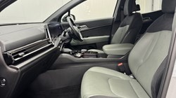2024 (74) KIA SPORTAGE 1.6T GDi HEV Shadow 5dr Auto 4999457