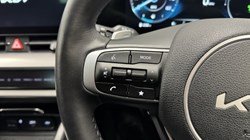 2022 (72) KIA SPORTAGE 1.6T GDi HEV GT-Line S 5dr Auto AWD 5037837