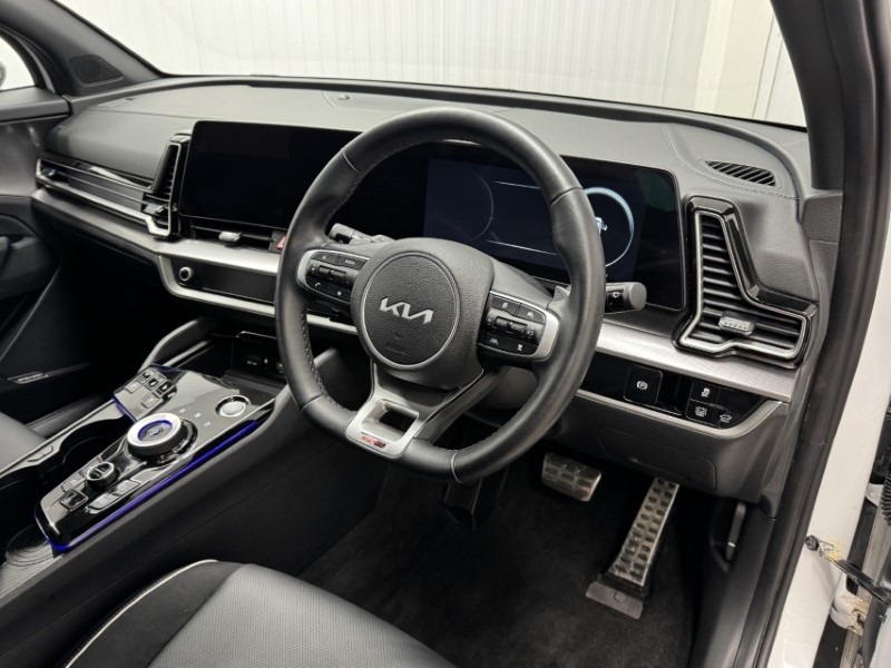 2022 (72) KIA SPORTAGE 1.6T GDi HEV GT-Line S 5dr Auto AWD 5037832