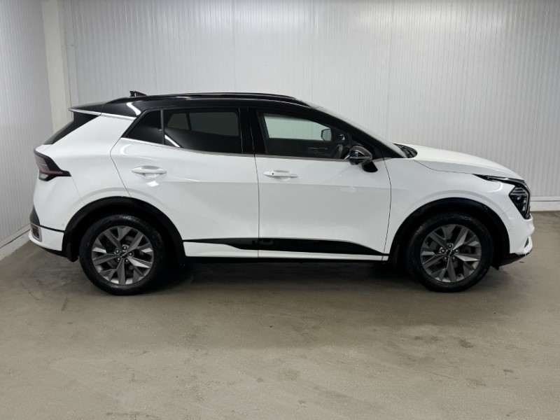 2022 (72) KIA SPORTAGE 1.6T GDi HEV GT-Line S 5dr Auto AWD 5037853