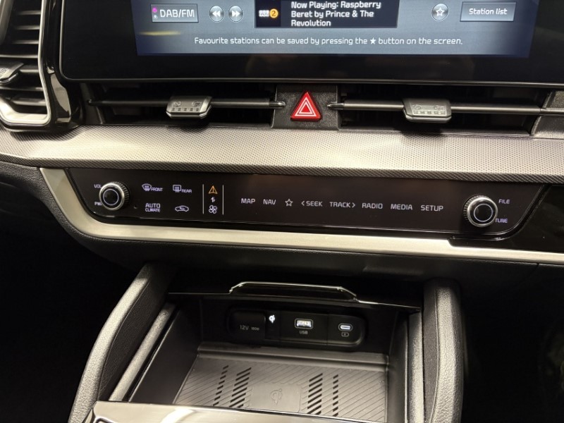 2025 (74) KIA SPORTAGE 1.6T GDi 207 HEV GT-Line S 5dr Auto 5002969