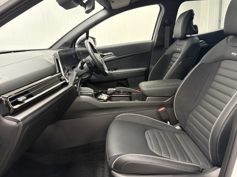 2025 (74) KIA SPORTAGE 1.6T GDi 207 HEV GT-Line S 5dr Auto 5002963
