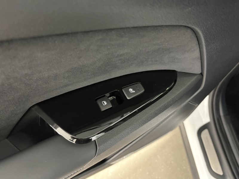 2025 (74) KIA SPORTAGE 1.6T GDi 207 HEV GT-Line S 5dr Auto 5002981