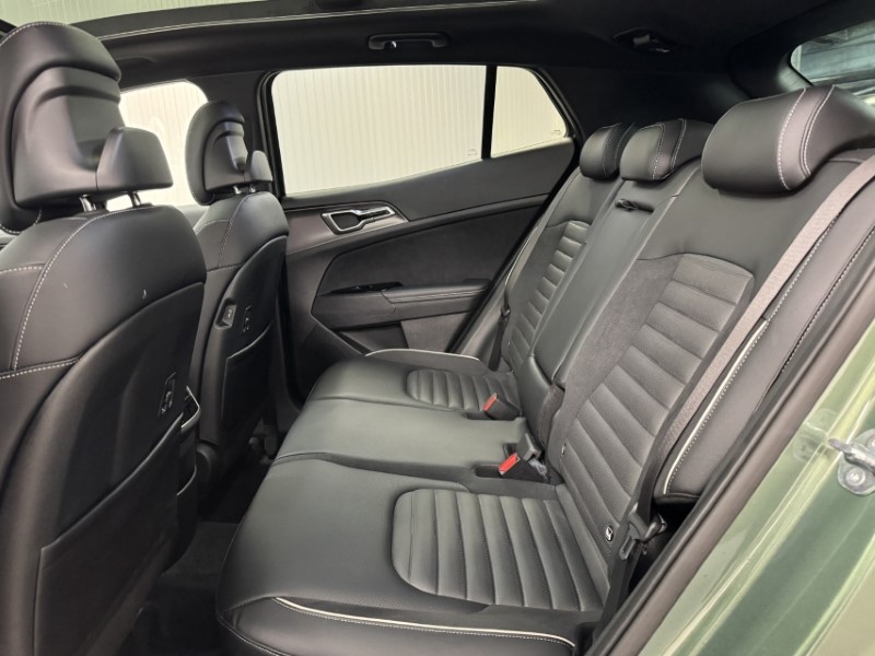 2025 (74) KIA SPORTAGE 1.6T GDi 207 HEV GT-Line S 5dr Auto 5001658