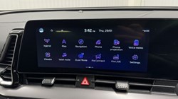 2025 (74) KIA SPORTAGE 1.6T GDi 207 HEV GT-Line S 5dr Auto 5001674