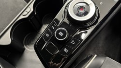 2025 (75) KIA SPORTAGE 1.6T GDi 207 HEV GT-Line 5dr Auto 5027981