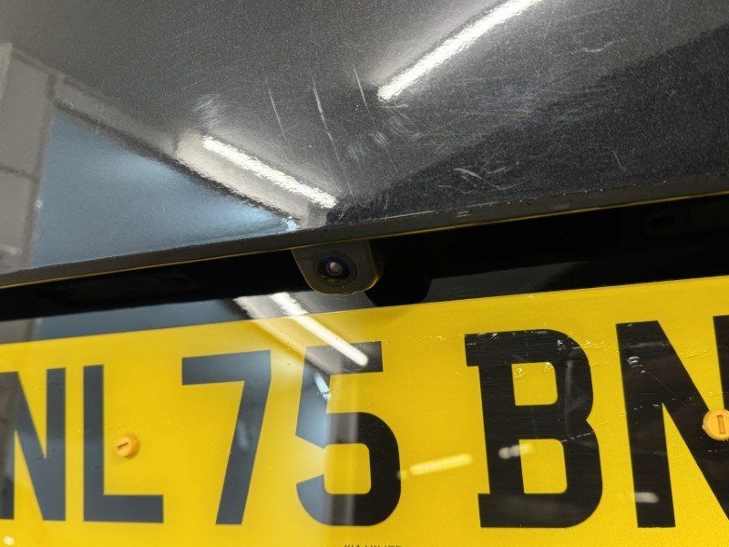 2025 (75) KIA SPORTAGE 1.6T GDi 207 HEV GT-Line 5dr Auto 5027997