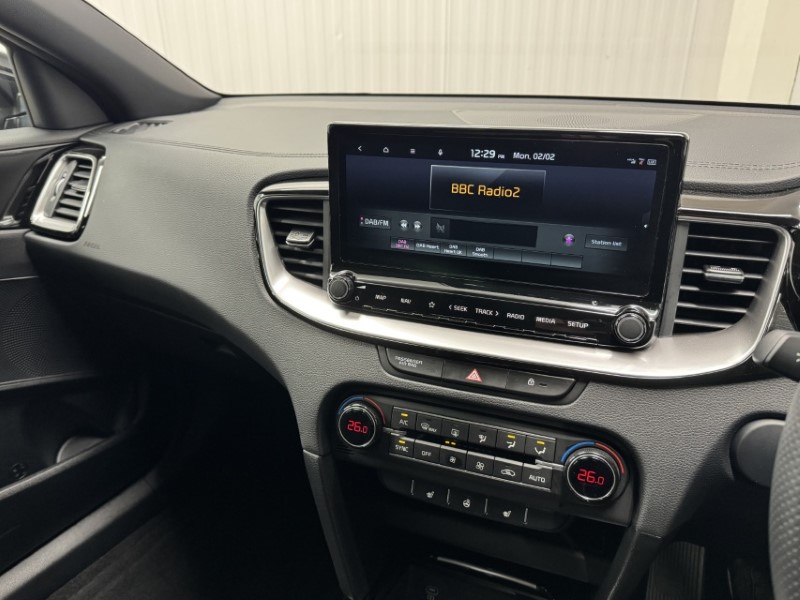 2025 (25) KIA CEED 1.5T GDi ISG 138 GT-Line 5dr 5009954