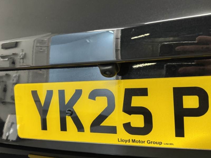 2025 (25) KIA CEED 1.5T GDi ISG 138 GT-Line 5dr 5009940