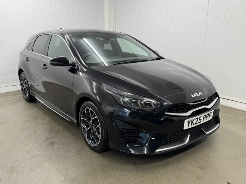 2025 (25) KIA CEED 1.5T GDi ISG 138 GT-Line 5dr