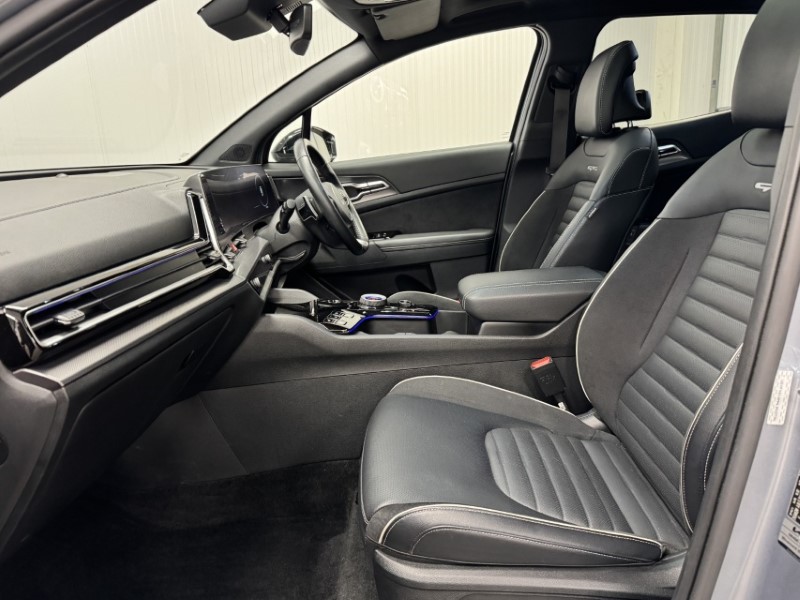 2022 (72) KIA SPORTAGE 1.6T GDi HEV GT-Line S 5dr Auto 5033045