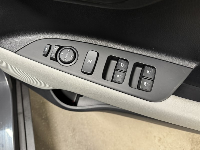 2023 (23) KIA STONIC 1.0T GDi 99 Quantum 5dr 5035048