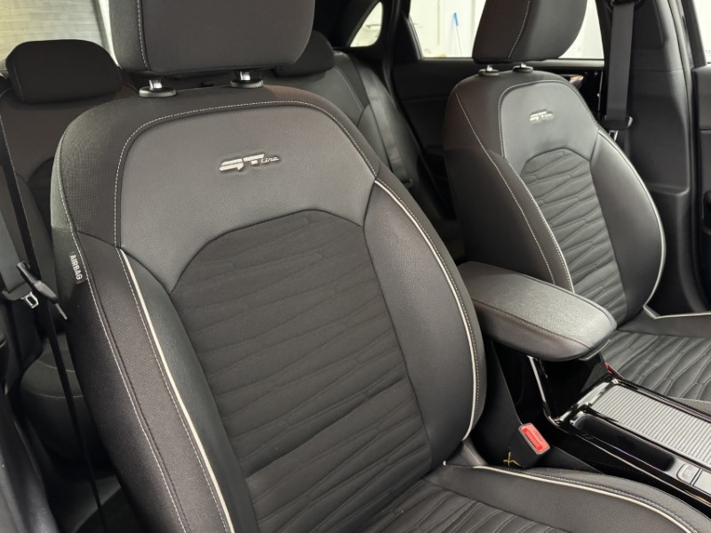 2025 (25) KIA CEED 1.5T GDi ISG 138 GT-Line 5dr 5007405