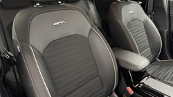 2025 (25) KIA CEED 1.5T GDi ISG 138 GT-Line 5dr 5007405