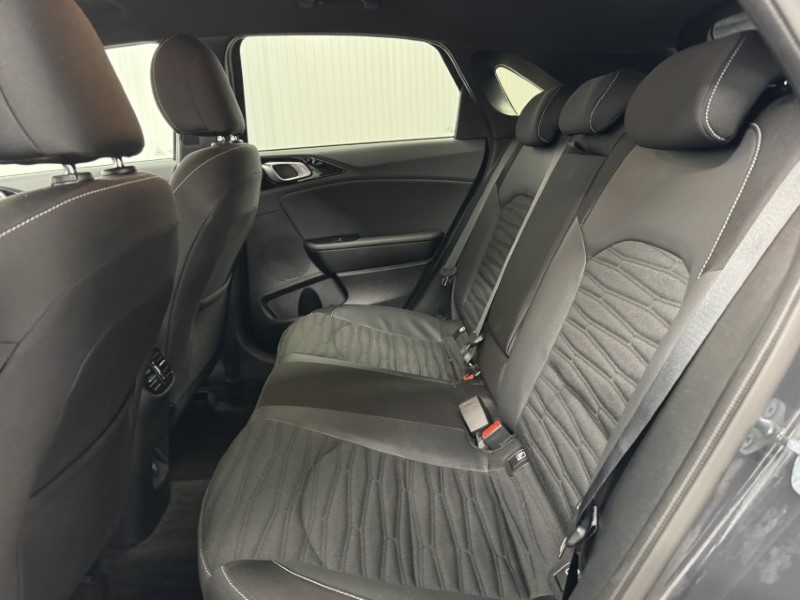 2025 (25) KIA CEED 1.5T GDi ISG 138 GT-Line 5dr 5007415