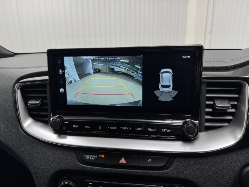 2025 (25) KIA CEED 1.5T GDi ISG 138 GT-Line 5dr 5007428