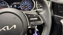 2025 (25) KIA CEED 1.5T GDi ISG 138 GT-Line 5dr 5007430