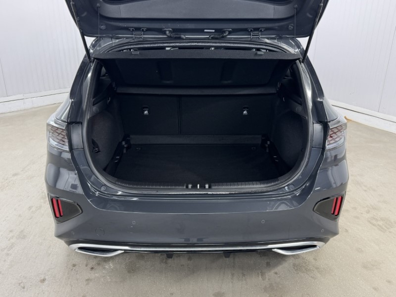 2025 (25) KIA CEED 1.5T GDi ISG 138 GT-Line 5dr 5007413