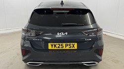 2025 (25) KIA CEED 1.5T GDi ISG 138 GT-Line 5dr 5007410
