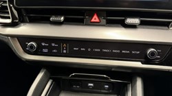 2025 (75) KIA SPORTAGE 1.6T GDi 207 HEV GT-Line 5dr Auto 5018396