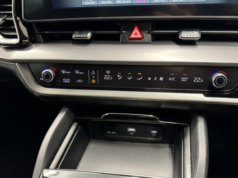 2025 (75) KIA SPORTAGE 1.6T GDi 207 HEV GT-Line 5dr Auto 5018397