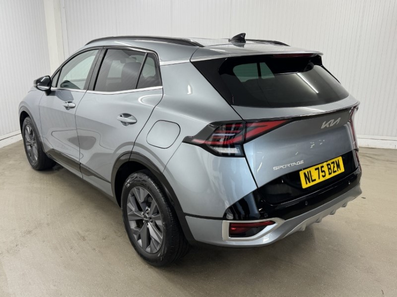 2025 (75) KIA SPORTAGE 1.6T GDi 207 HEV GT-Line 5dr Auto 5018380