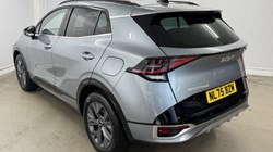 2025 (75) KIA SPORTAGE 1.6T GDi 207 HEV GT-Line 5dr Auto 5018380