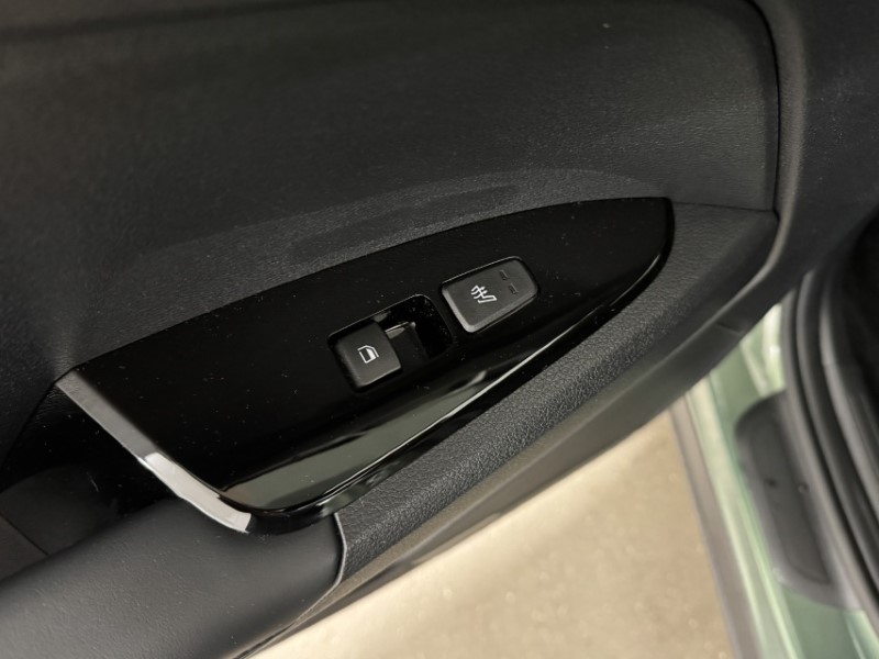 2023 (73) KIA SPORTAGE 1.6T GDi PHEV 3 5dr Auto AWD 5034884