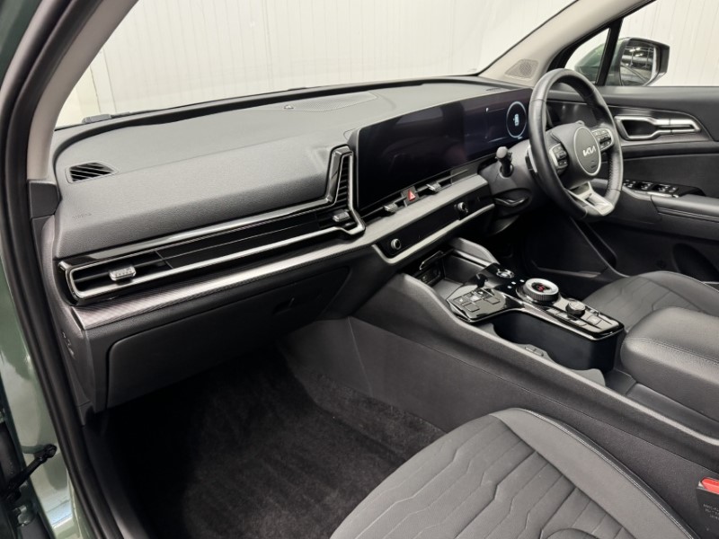 2023 (73) KIA SPORTAGE 1.6T GDi PHEV 3 5dr Auto AWD 5034886