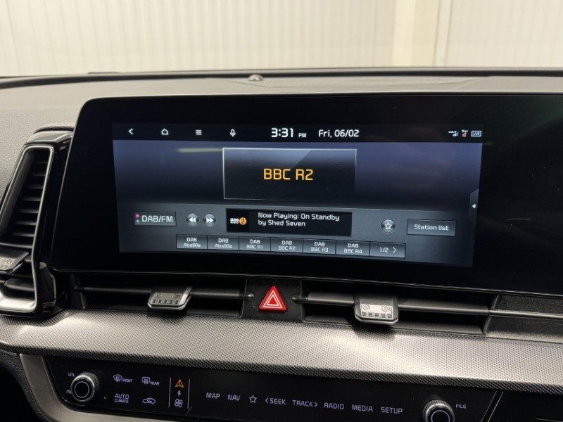 2023 (73) KIA SPORTAGE 1.6T GDi PHEV 3 5dr Auto AWD 5034896