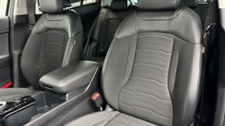 2023 (73) KIA SPORTAGE 1.6T GDi PHEV 3 5dr Auto AWD 5034906