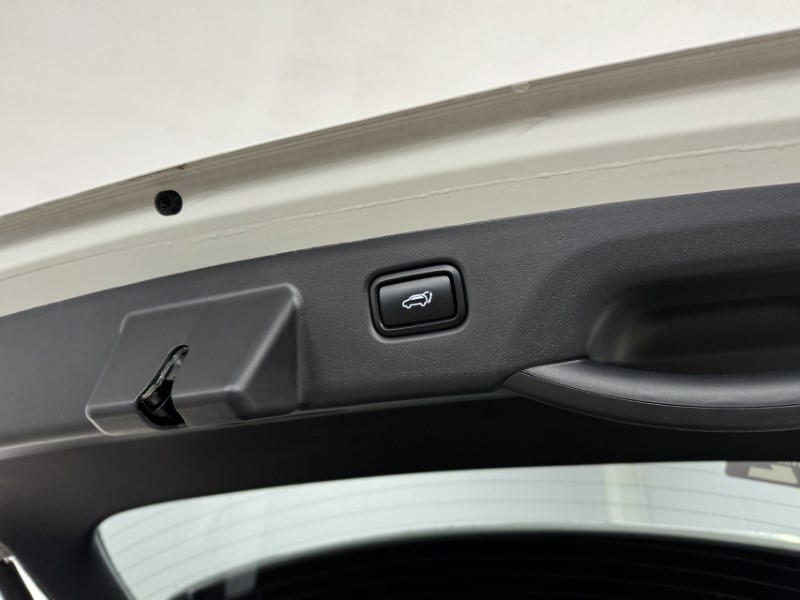 2023 (72) KIA NIRO 1.6 GDi Hybrid 4 5dr DCT 5050015