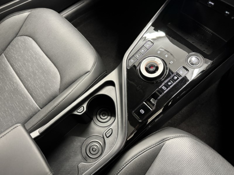 2023 (72) KIA NIRO 1.6 GDi Hybrid 4 5dr DCT 5050038