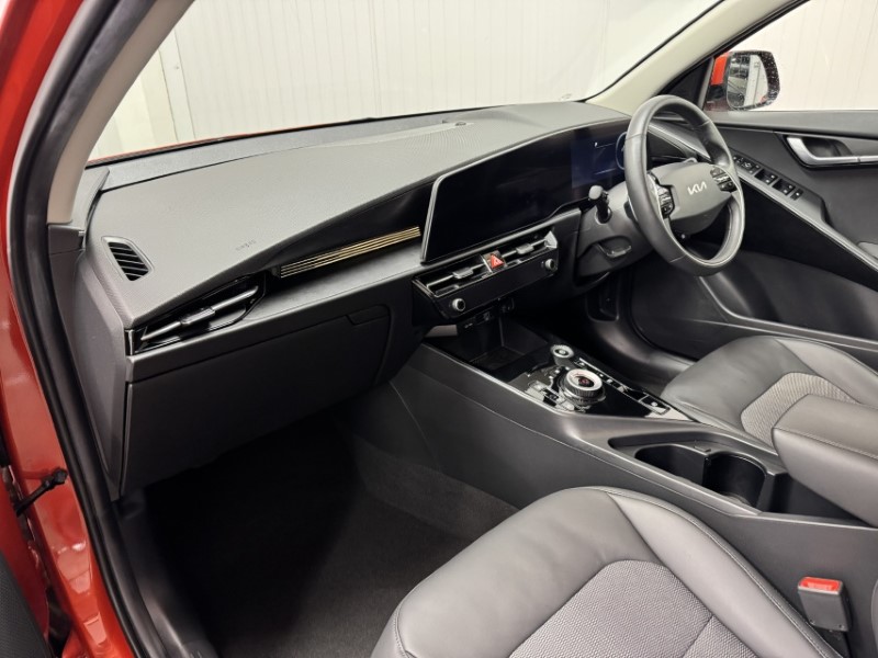 2023 (23) KIA NIRO 150kW 3 65kWh 5dr Auto 5047023