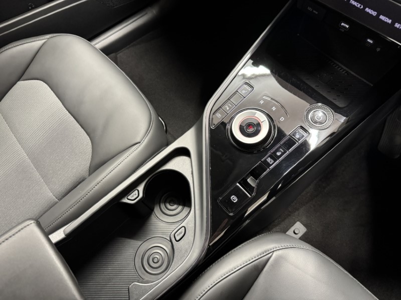 2023 (23) KIA NIRO 150kW 3 65kWh 5dr Auto 5047017