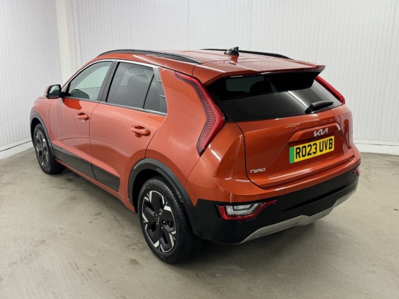 2023 (23) KIA NIRO 150kW 3 65kWh 5dr Auto 5047021
