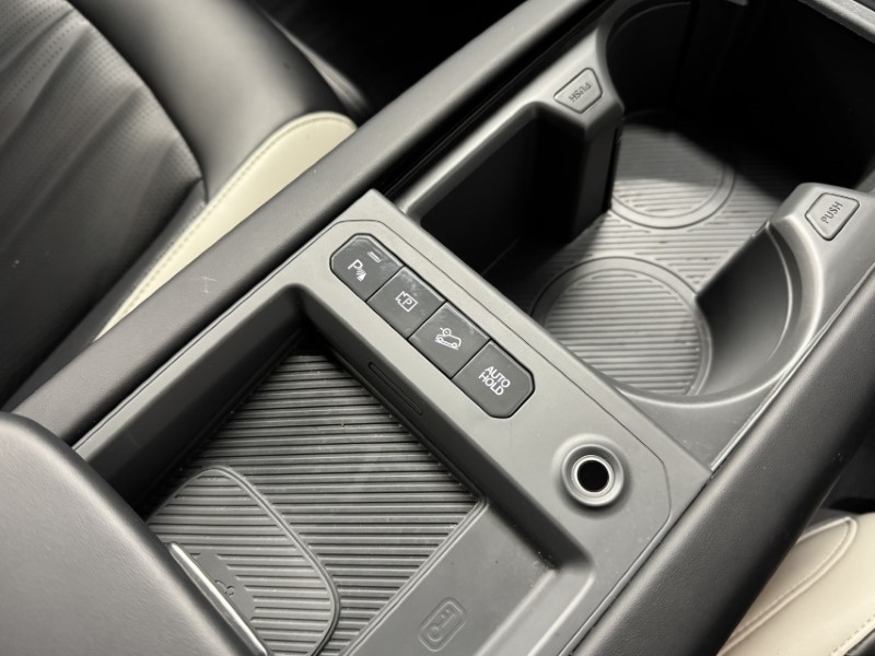 2024 (73) KIA EV9 282kW GT-Line 99.8kWh AWD 5dr Auto 5028097