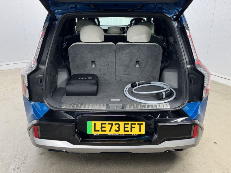 2024 (73) KIA EV9 282kW GT-Line 99.8kWh AWD 5dr Auto 5028070