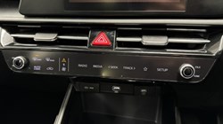 2023 (72) KIA NIRO 1.6 GDi Hybrid 2 5dr DCT 5017068
