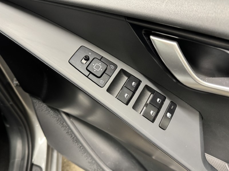 2023 (72) KIA NIRO 1.6 GDi Hybrid 2 5dr DCT 5017065