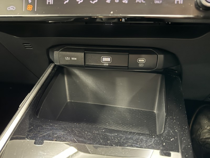 2023 (72) KIA NIRO 1.6 GDi Hybrid 2 5dr DCT 5017067