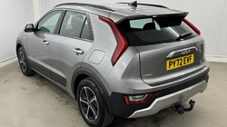 2023 (72) KIA NIRO 1.6 GDi Hybrid 2 5dr DCT 5017058