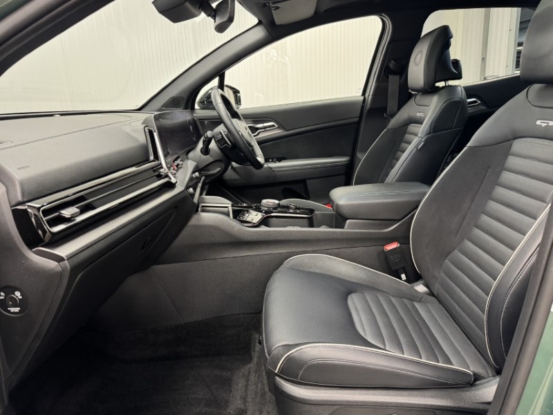 2023 (23) KIA SPORTAGE 1.6T GDi HEV GT-Line S 5dr Auto AWD 5067864